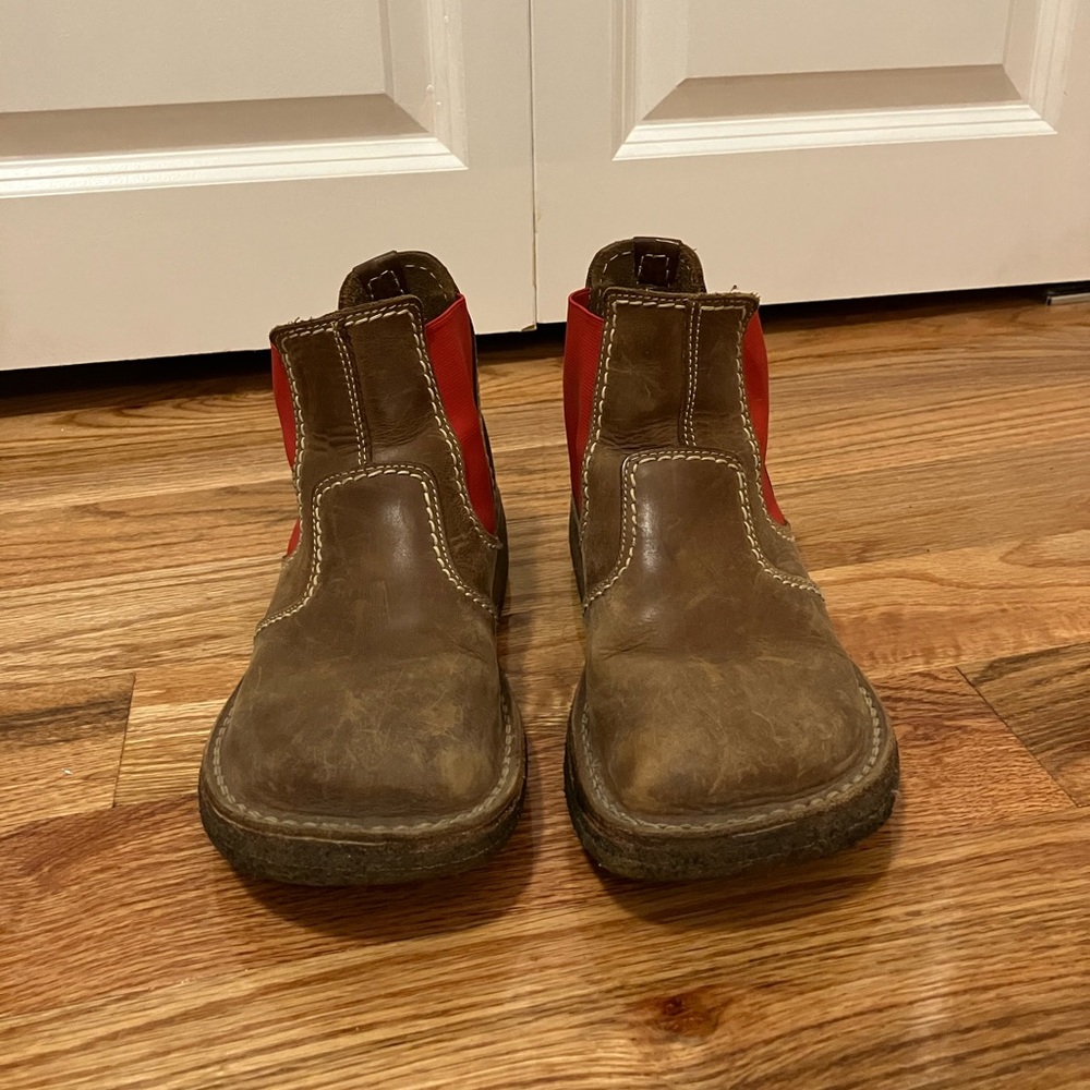 DuckFeet brown and red leather boots